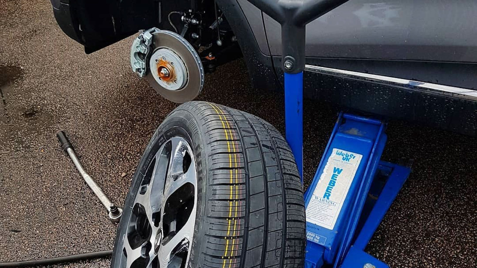 Tyre Replacement London - Fastfix Tyres